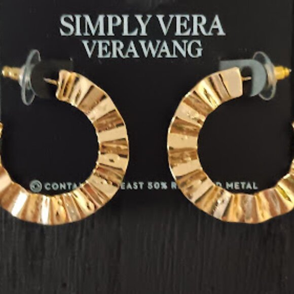 VERA WANG Mod/Contemporary Gold Ripple Textured Hoop Earrings**NEW! - Picture 2 of 3